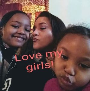 Meet your Posher, Joyce